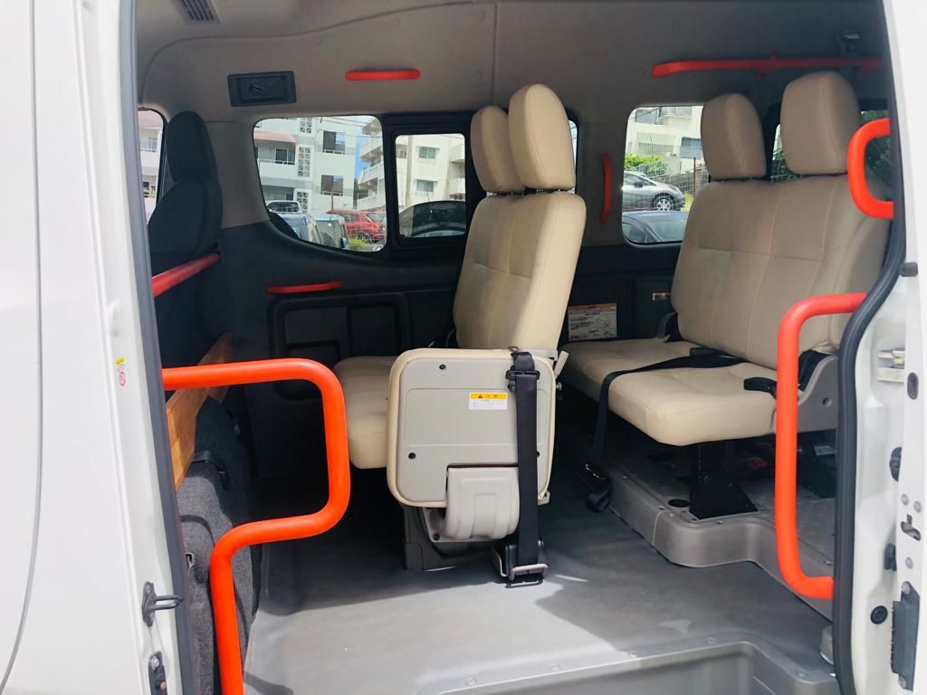 2017 Nissan Caravan Bus